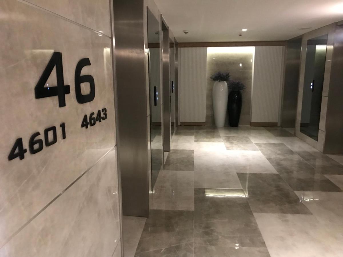 Orbi City Apartment 46Th Floor - Amazing View 바투미 외부 사진